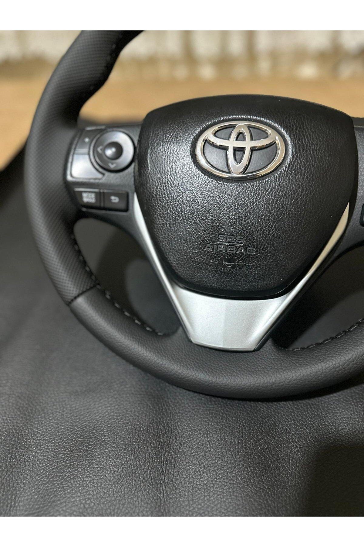 TOYOTA AURİS 2013-2019 ARACA ÖZEL DİKMELİ DİREKSİYON KILIFI(SPOR MODEL SİYAH)