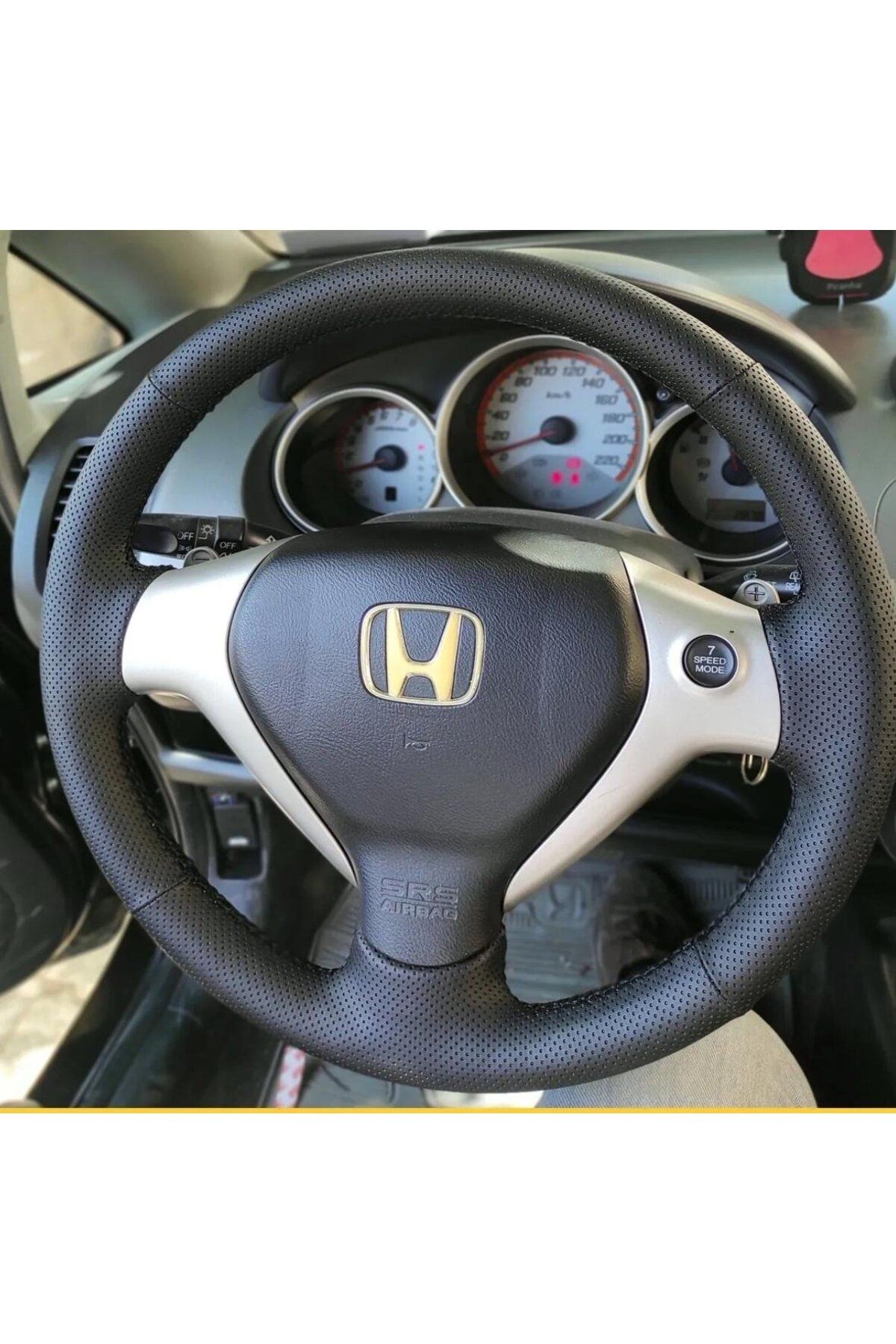 HONDA JAZZ ARACA ÖZEL DİKMELİ DİREKSİYON KILIFI(AÇIKLAMAYI OKUYUN)