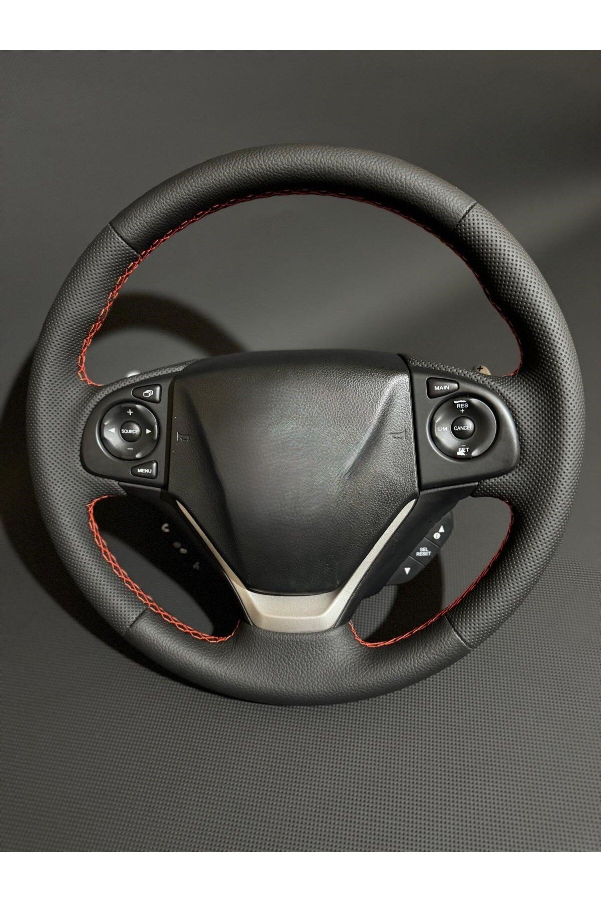 HONDA CR-V 2013-2016 ARACA ÖZEL DİKMELİ DİREKSİYON KILIFI-KIRMIZI İPLİ (AÇIKLAMAYI OKUYUNUZ)