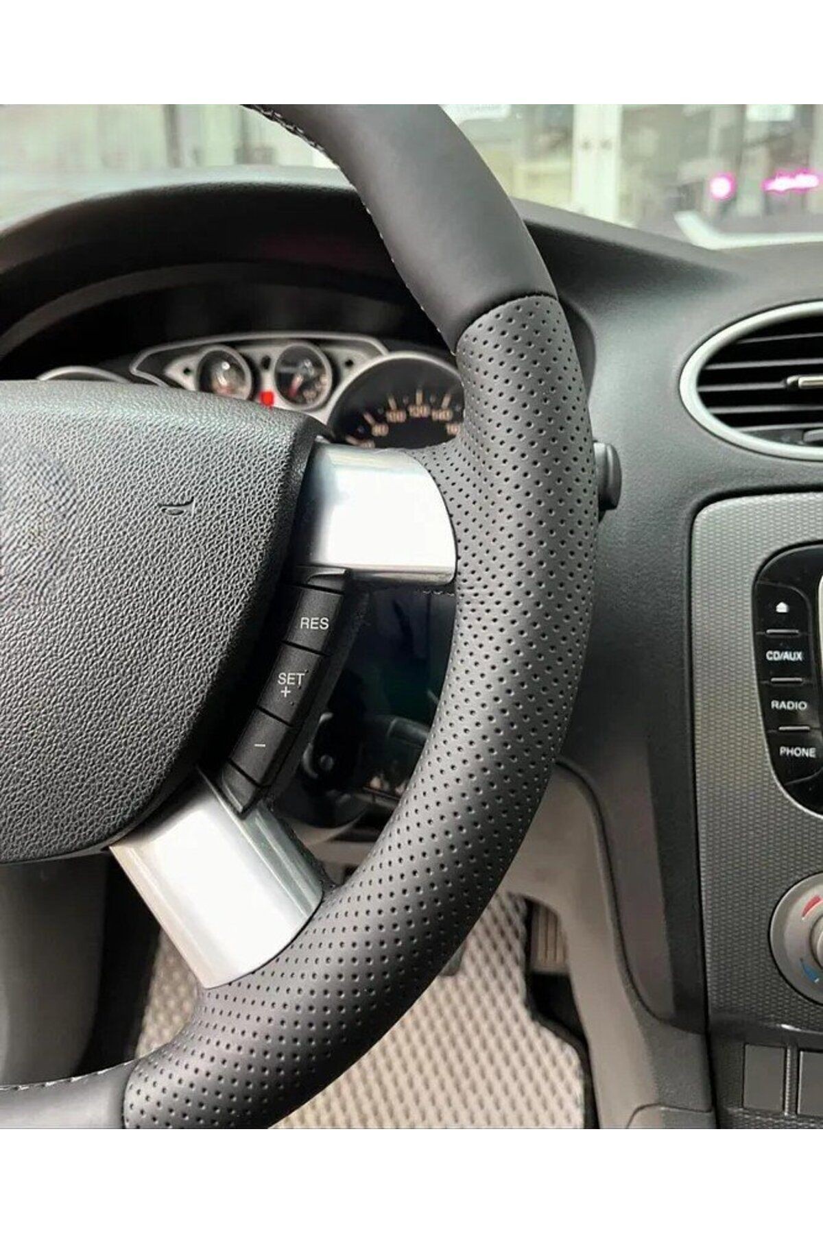 Ford Focus 2,5 Araca Özel Dikmeli Direksiyon Kılıfı (NAPPA-BENTLEY DERİ)açıklamayı Okuyunzuyumlu