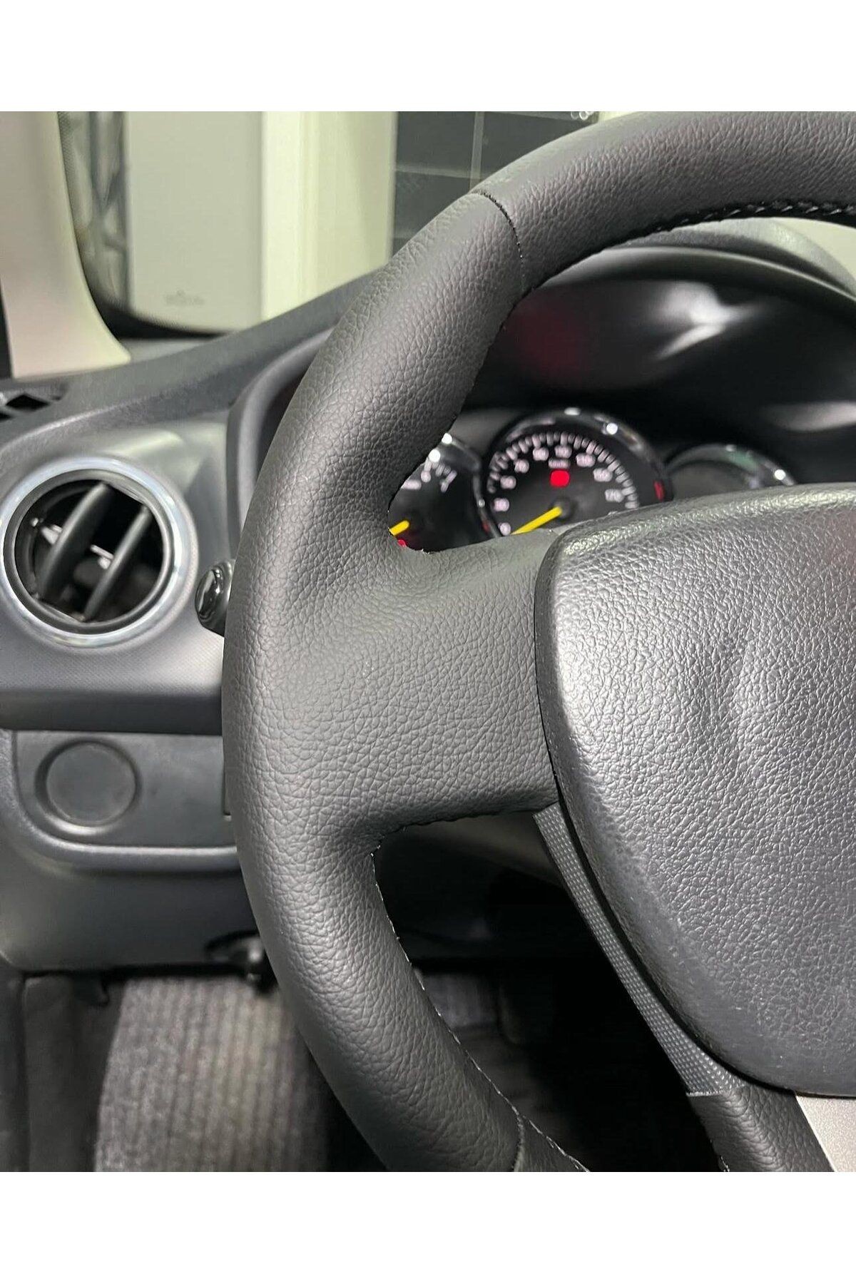 Renault Clio Symbol 2016 Araca Özel Direksiyon Kılıfı (AÇIKLAMAYI OKUYNUZ)
