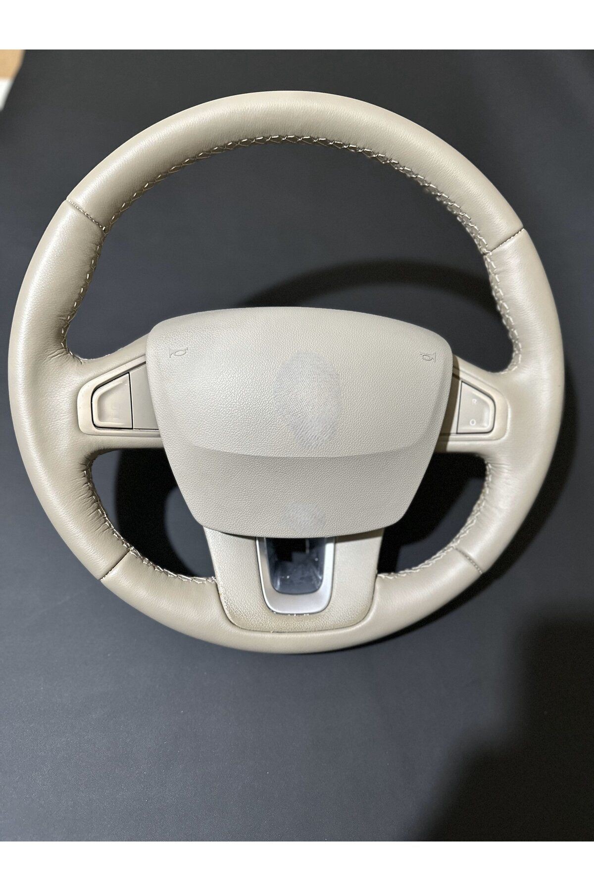 Renault Laguna 3 Uyumlu araca özel direksiyon kılıfı