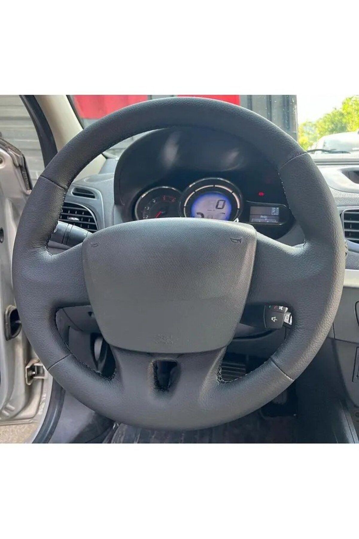 RENAULT FLUANCE TUŞSUZ ARACA ÖZEL DİREKSİYON KILIFI (DÜZ SİYAH DERİ)AÇIKLAMAYI OKUYNZ