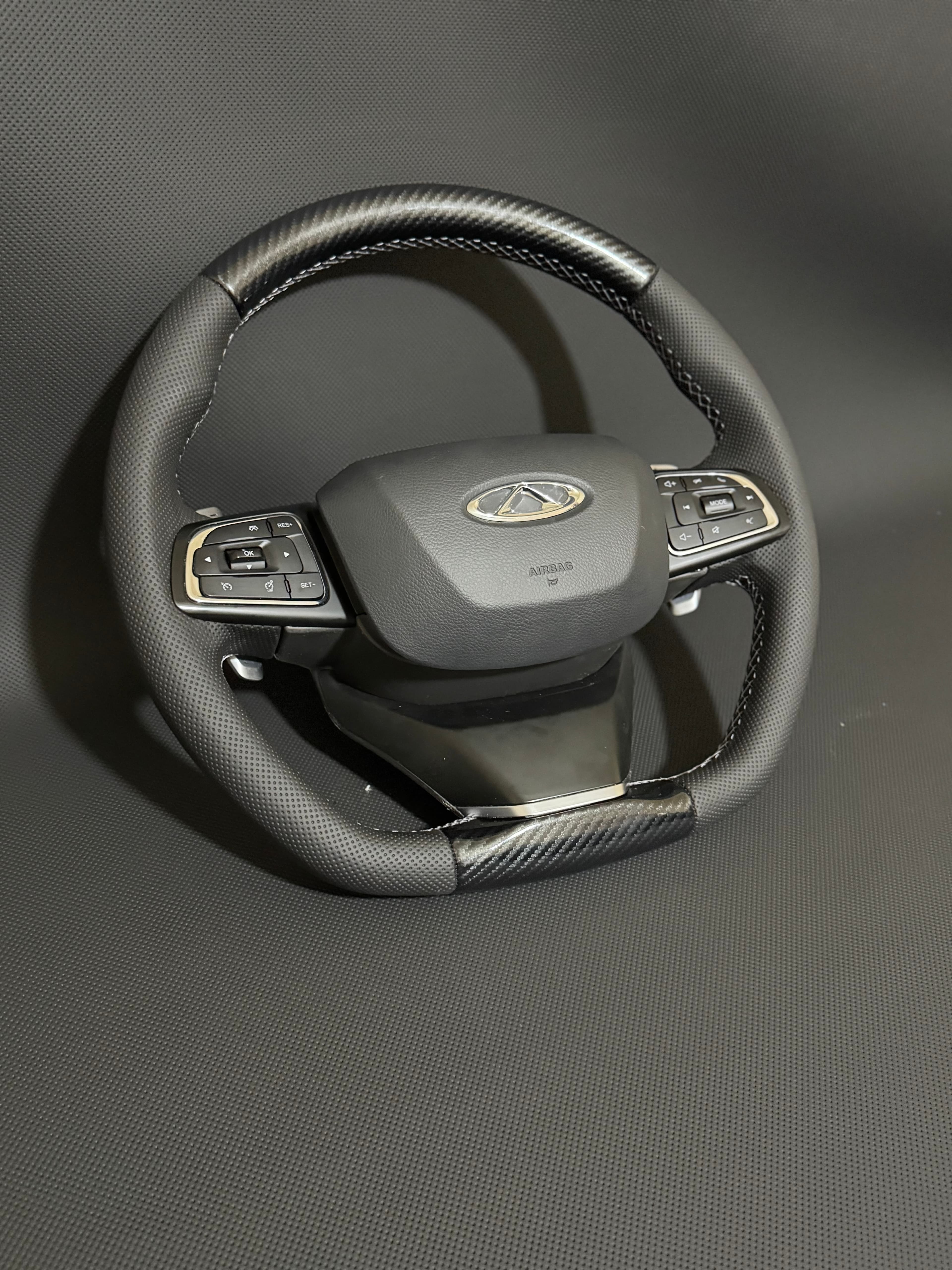 Chery Tiggo pro8 Araca Özel Dikmeli Direksiyon Kılıfı 