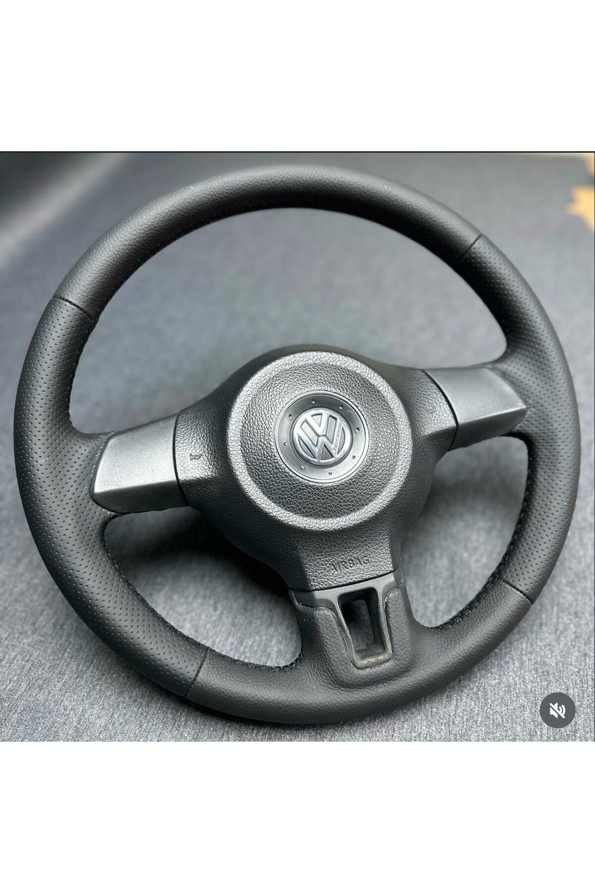 VOLSWAGEN GOLF TRENDLİNE ARACA ÖZEL DİKMELİ DİREKSİYON KILIFI(AÇIKLAMAYI OKUYUNUZ)