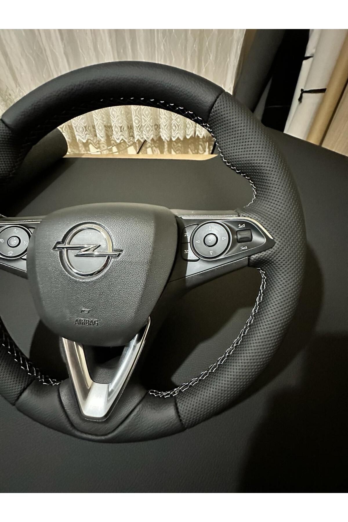 OPEL İNSİGNİA ARACA ÖZEL Uyumlu DİKMELİ DİREKSİYON KILIFI