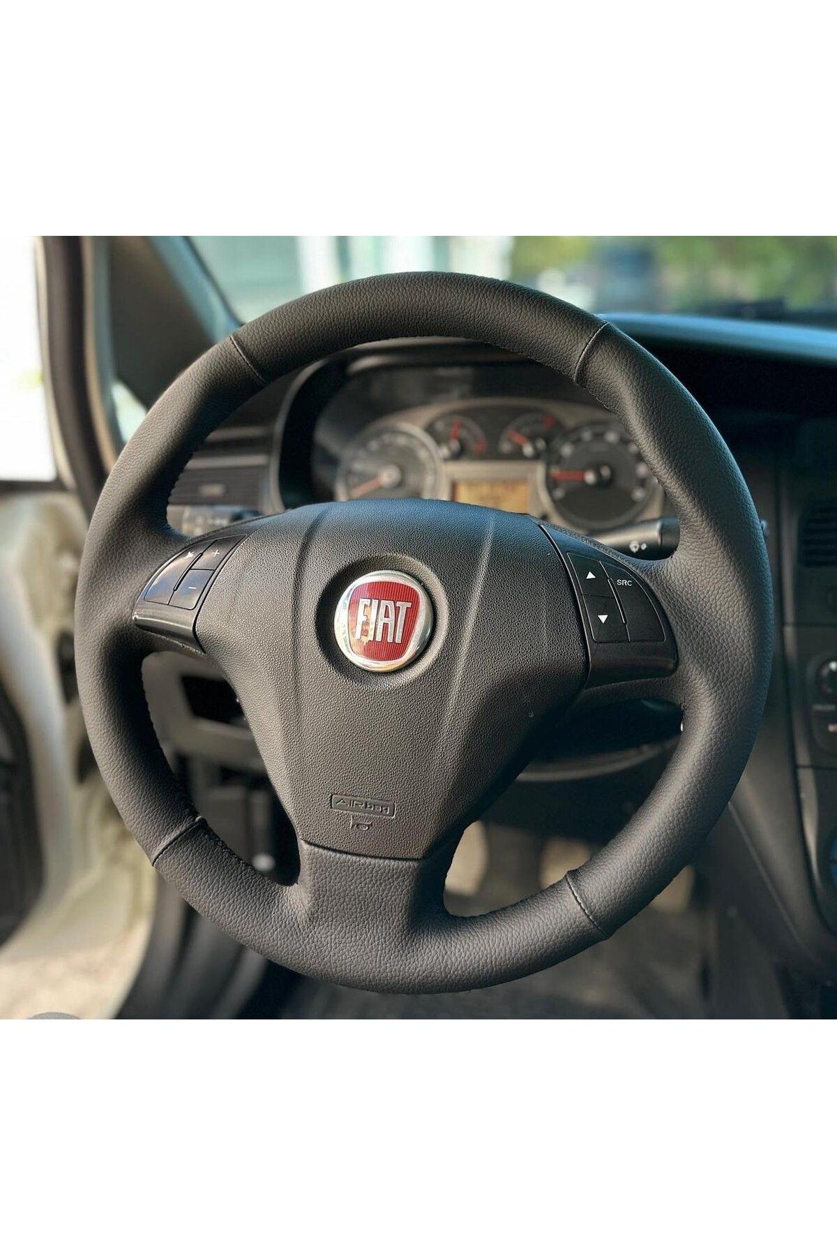 FİAT LİNEA ARACA ÖZEL DİKMELİ DİREKSİYON KILIFI (TORPİDO DESEN DERİ MODEL)