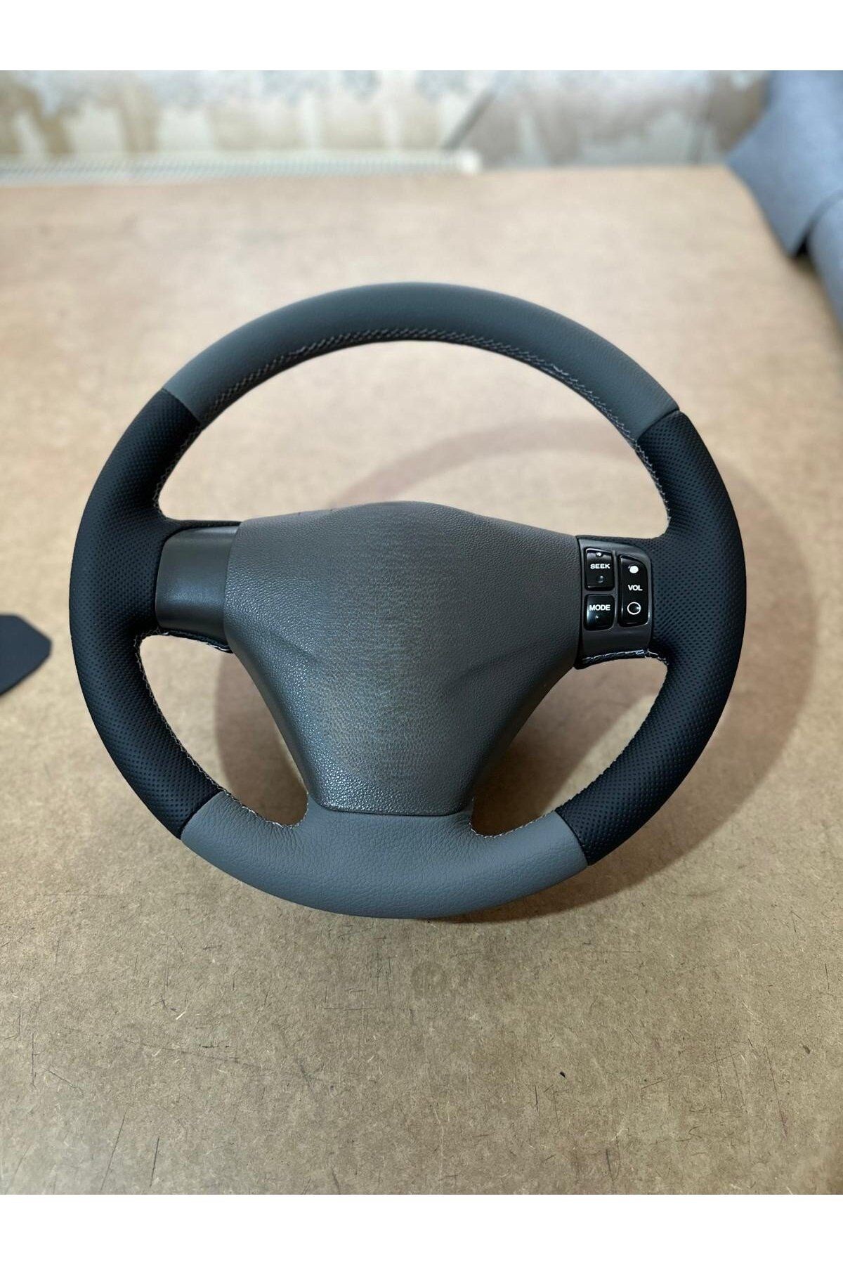 Hyundai Accent Era  Uyumlu      Araca Özel Direksiyon Kılıfı