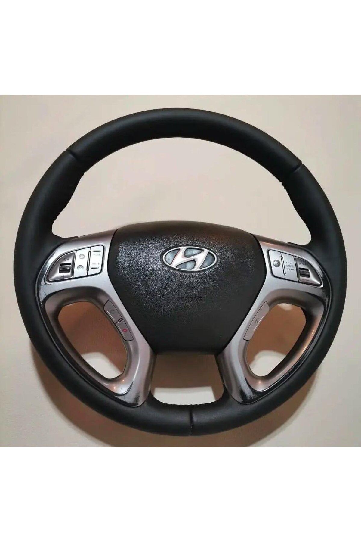 HYUNDAİ İX35 ARACA ÖZEL DİKMELİ DİREKSİYON KILIFI BENTLEY DERİ(AÇIKLAMAYI OKUYUNUZ LÜTFEN)
