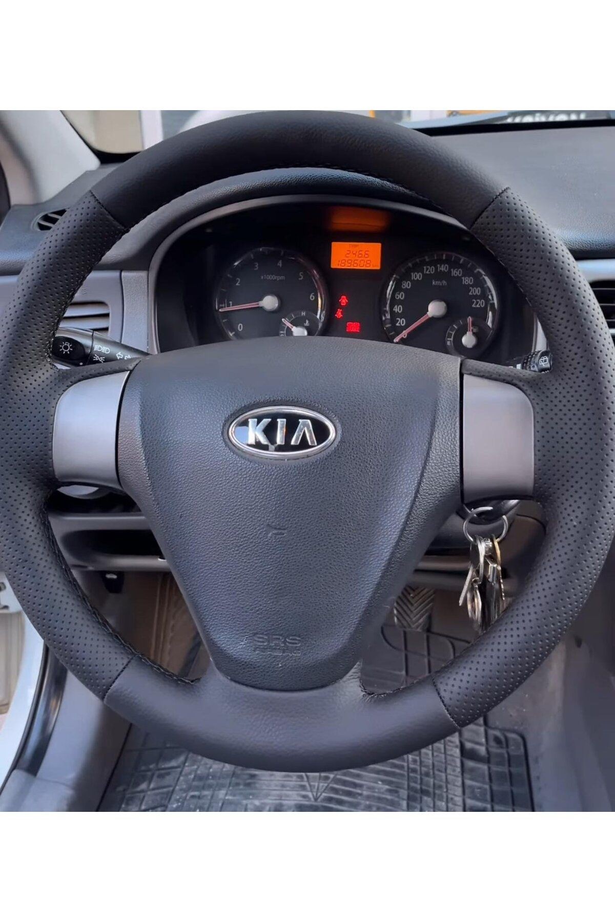 KİA RİO ARACA ÖZEL DİKMELİ DİREKSİYON KILIFI (AÇIKLAMAYI OKUYUNUZ LÜTFEN)