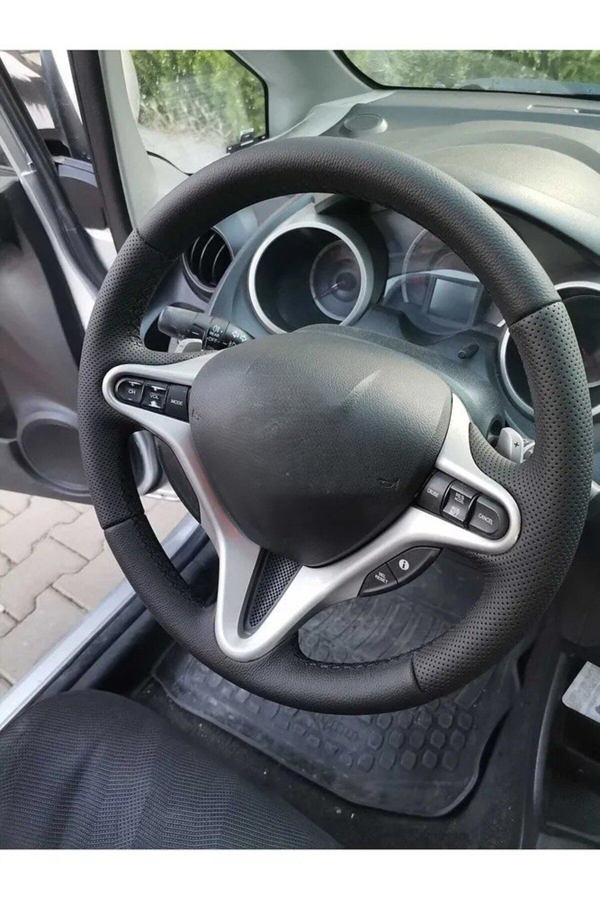 Honda Jazz Araca Özel Direksiyon Kılıfı (AÇIKLAMAYI OKUYNZ)