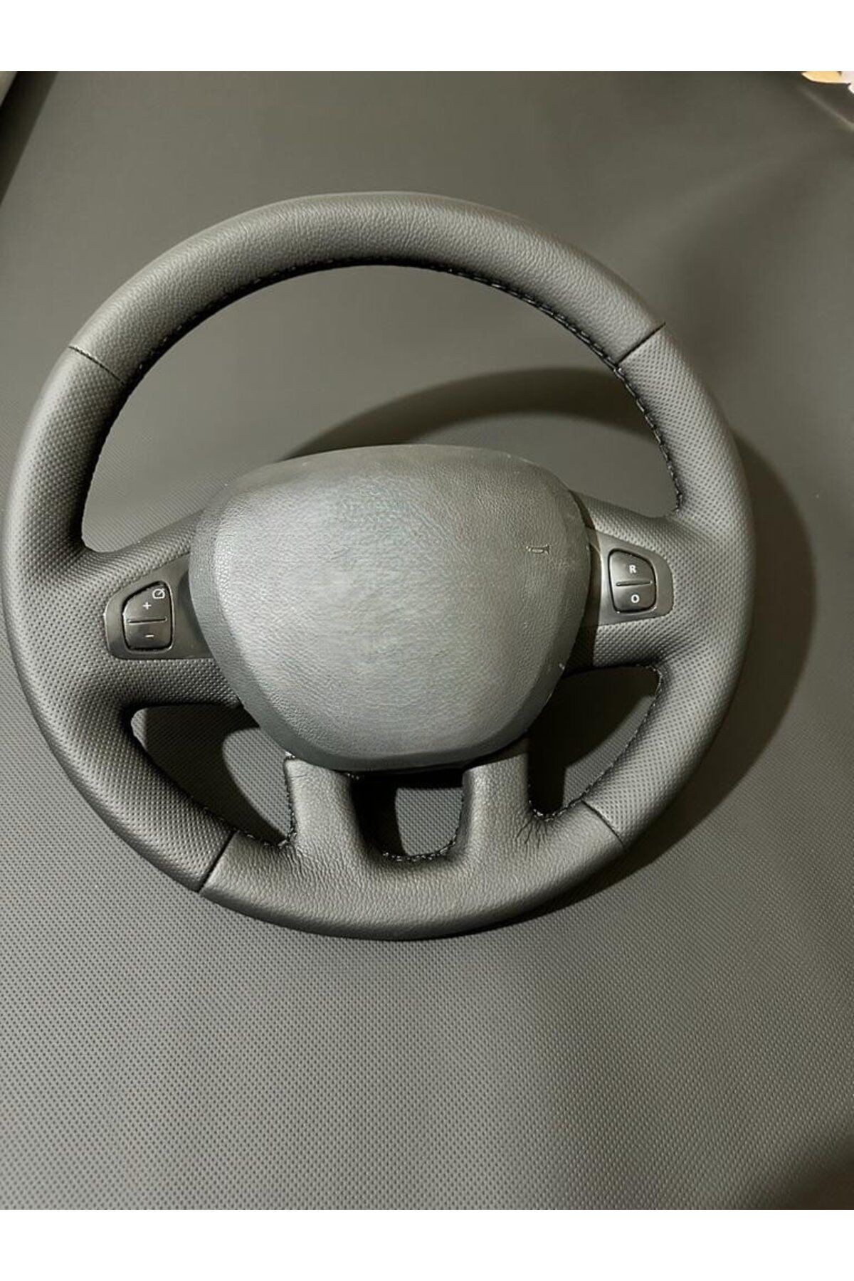 RENAULT TRAFİC ARACA ÖZEL DİREKSİYON KILIFI(AÇIKLAMAYI OKUYUNUZ)