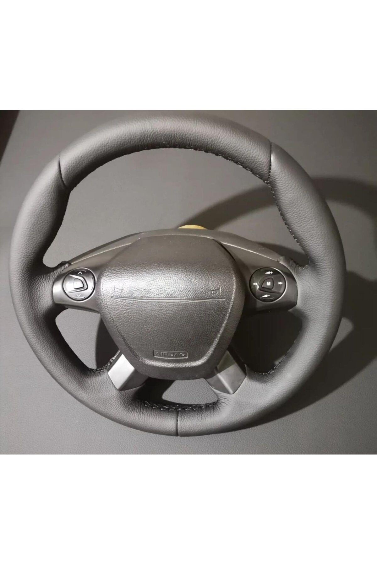 FORD CUSTOM 2016 ARACA ÖZEL DİKMELİ DİREKSİYON KILIFI (TORPİDO DESEN SİYAH İPLİ)AÇIKLAMAYI OKUYUNUZ