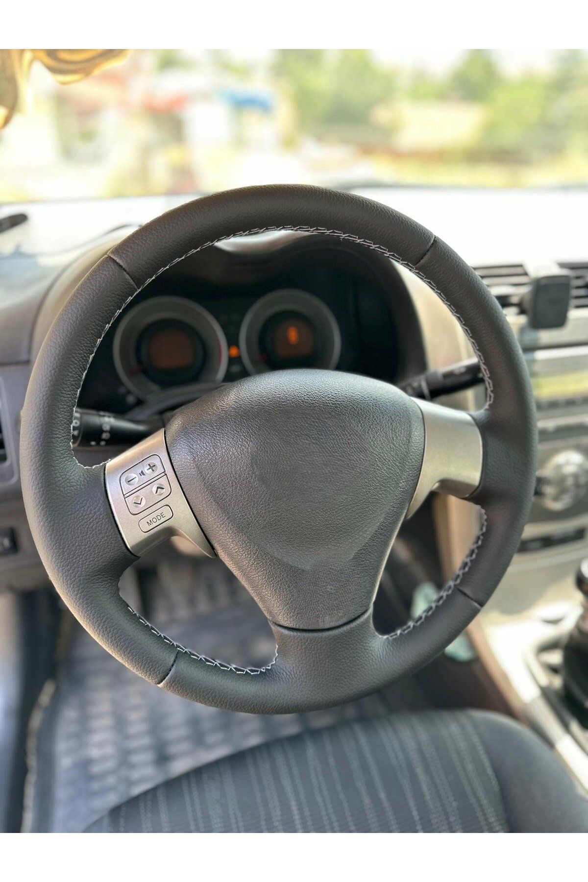 TOYOTA AURİS 2006-2010 ARACA ÖZEL DİKMELİ DİREKSİYON KILIFI (AÇIKLAMAYI OKUYUNZ)