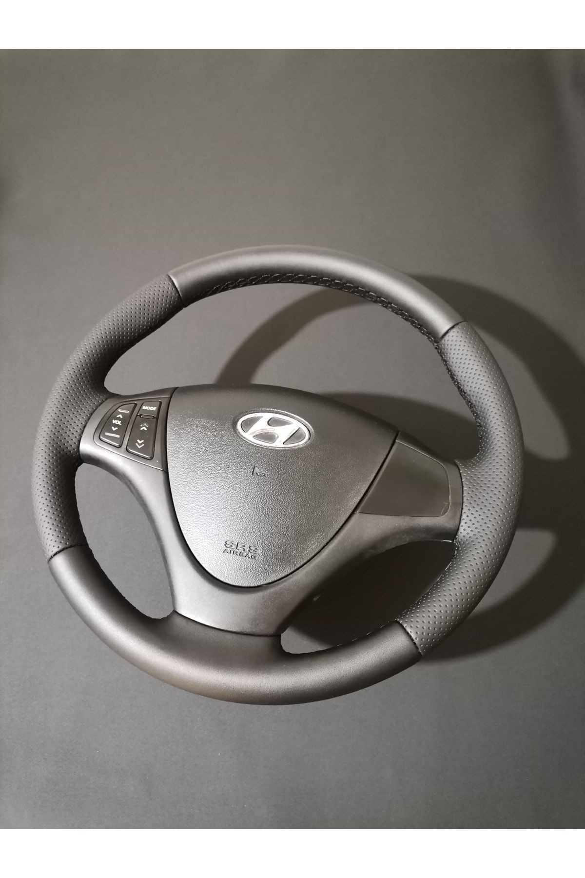 Hyundai I30 Uyumlu Araca Özel Direksiyon Kılıfı