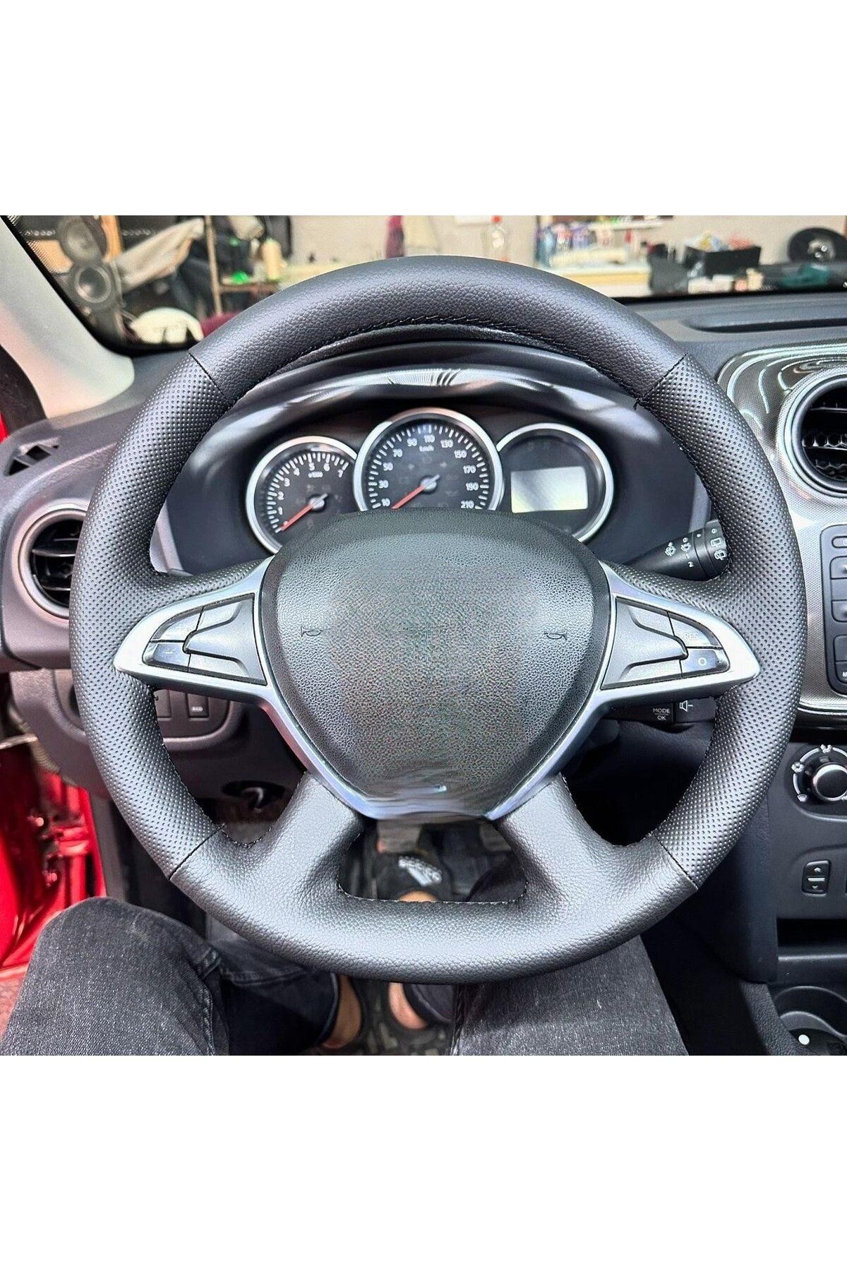 Dacia Duster Araca Özel Direksiyon Kılıfı 2018-2021 (AÇIKLAMAYI OKUYUNZ)