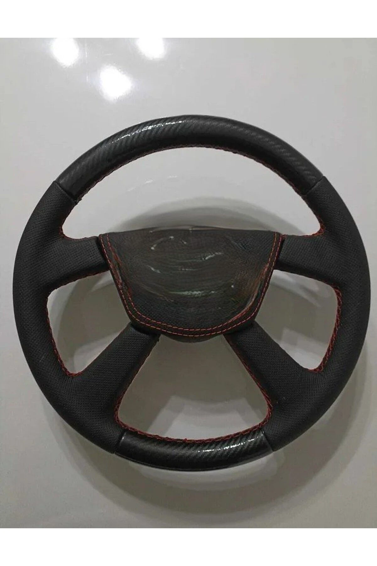 Fiat Tipo, Tempra Uyumlu Araca Özel Direksiyon Kılıfı (NOKTALI-MİCROFİBERCARBON)