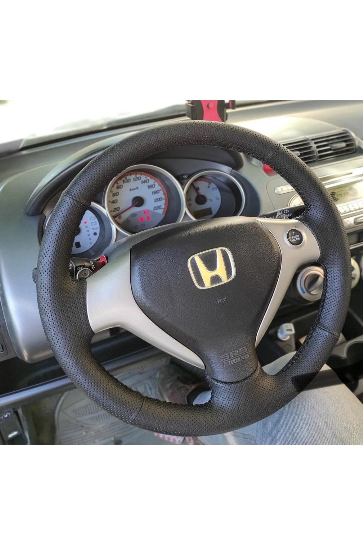 HONDA JAZZ ARACA ÖZEL DİKMELİ DİREKSİYON KILIFI(AÇIKLAMAYI OKUYUN)