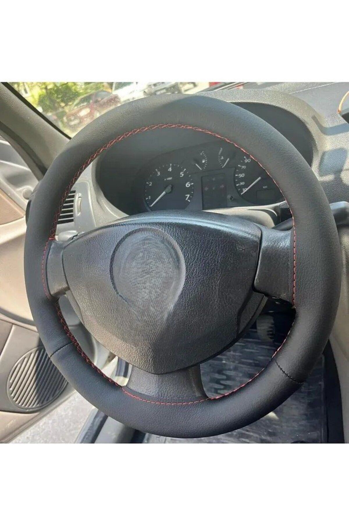 RENAULT CLİO SYMBOL ÜNİVERSAL DİKMELİ DİREKSİYON KILIFI KIRMIZI İPLİ(AÇIKLAMAYI OKUYNZ)