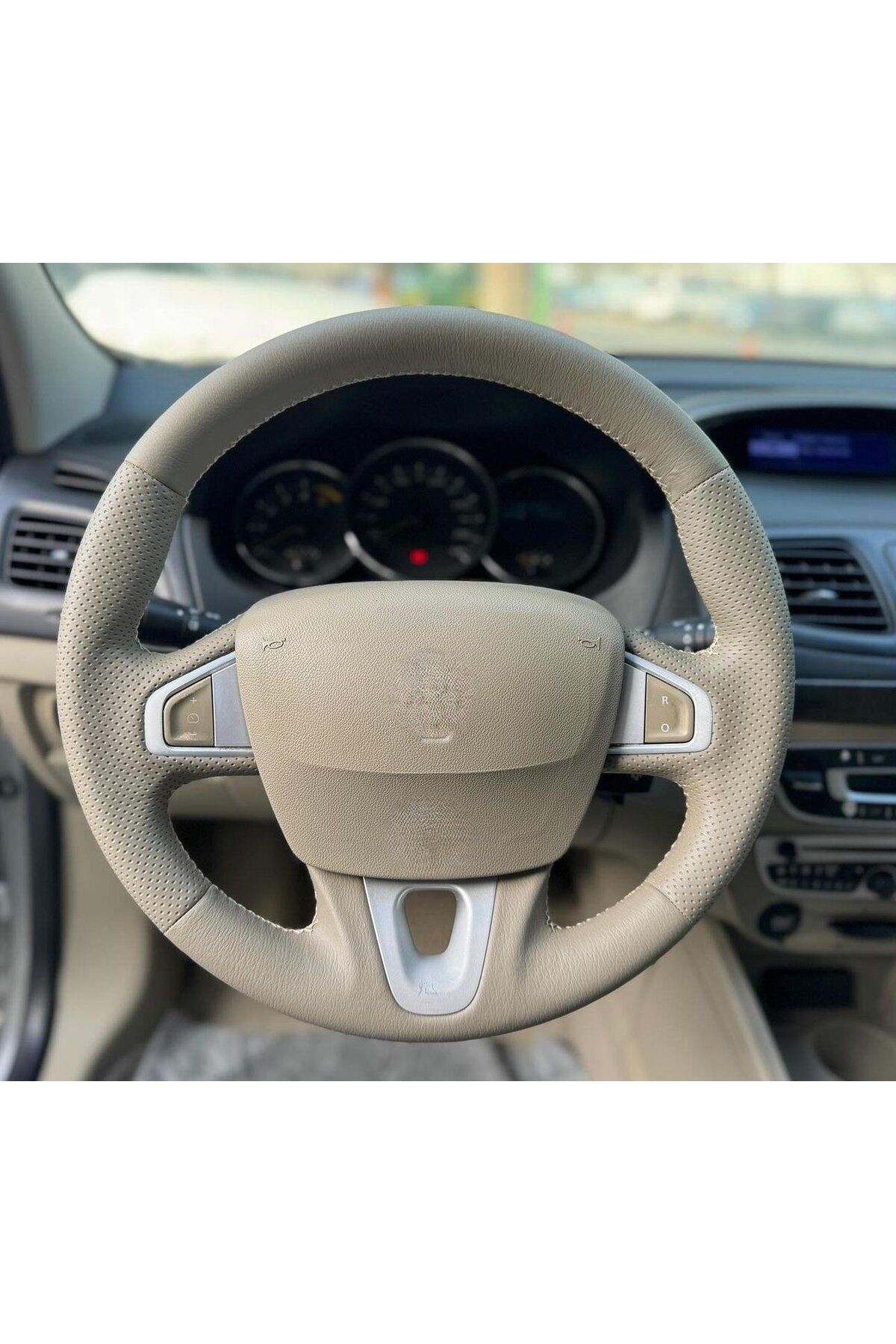 RENAULT FLUANCE ARACA ÖZEL DİKMELİ DİREKSİYON KILIFI (AÇIKLMAAYI OKUYNUZ)