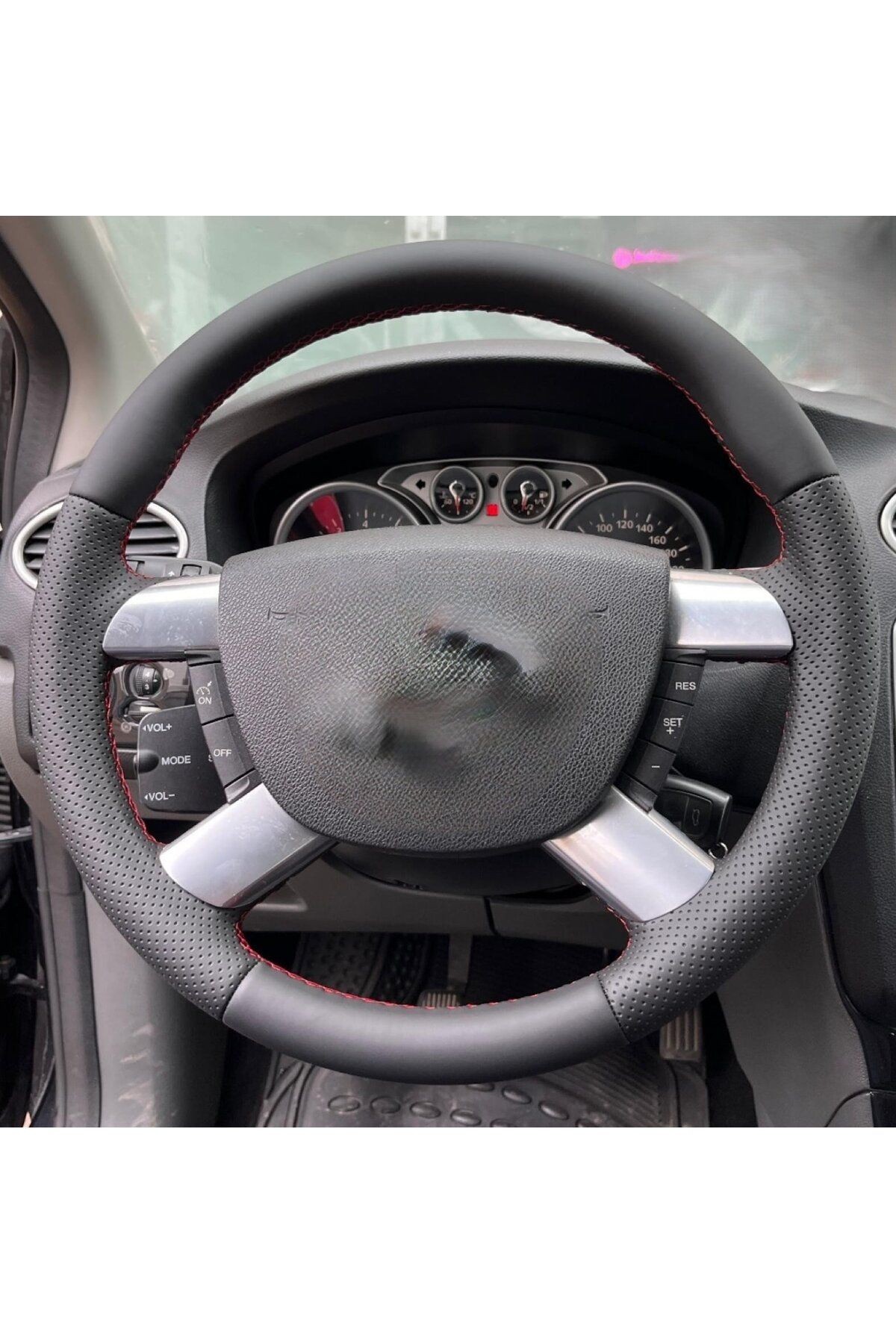 FORD FOCUS 2,5 ARACA ÖZEL DİKMELİ DİREKSİYON KILIFI(AÇIKLAMAYI OKUYNZ)
