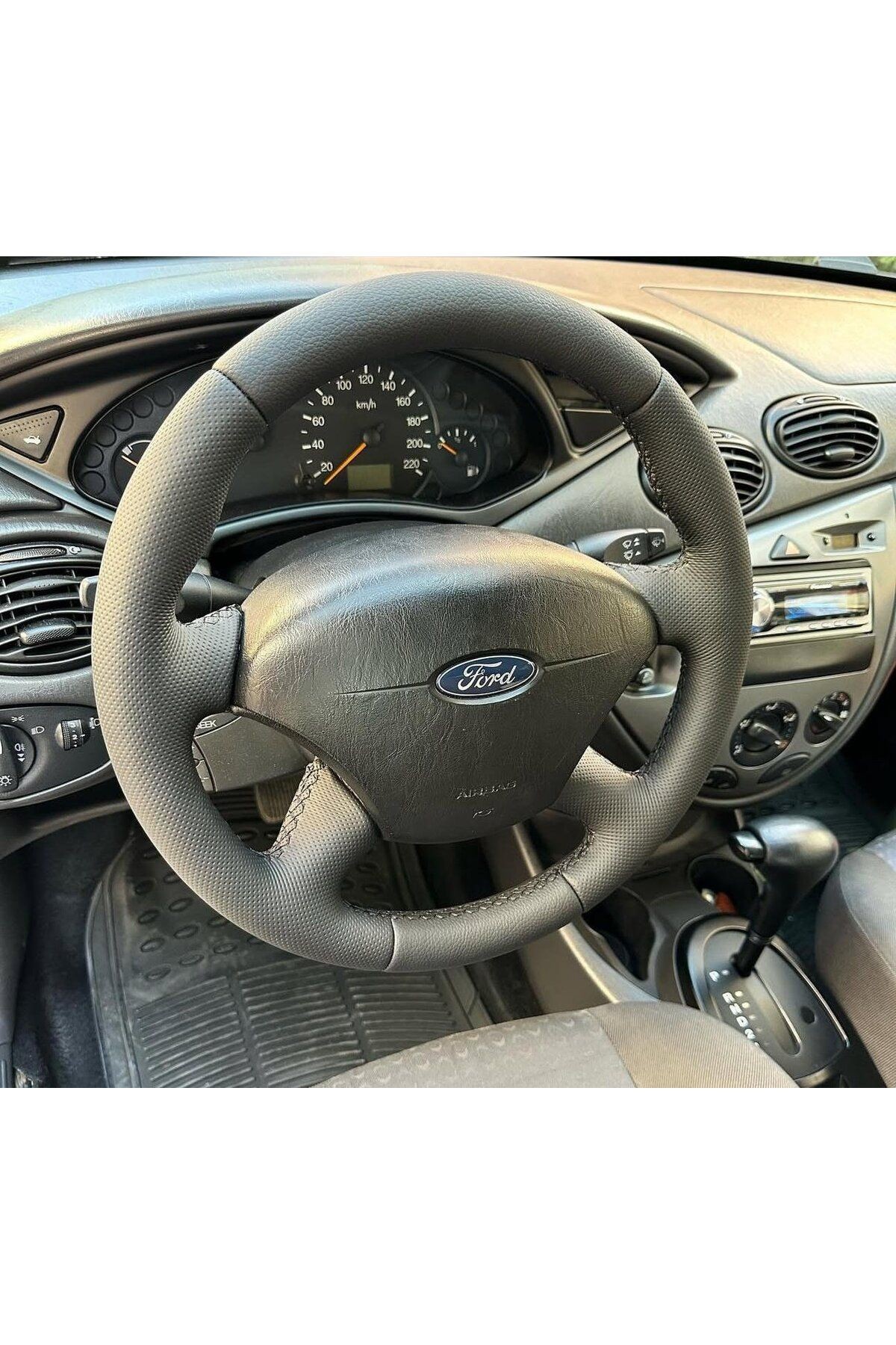 FORD FOCUS 1 ARACA ÖZEL DİKMELİ DİREKSİYON KILIFI (AÇIKLAMAYI OKUYUNZ)