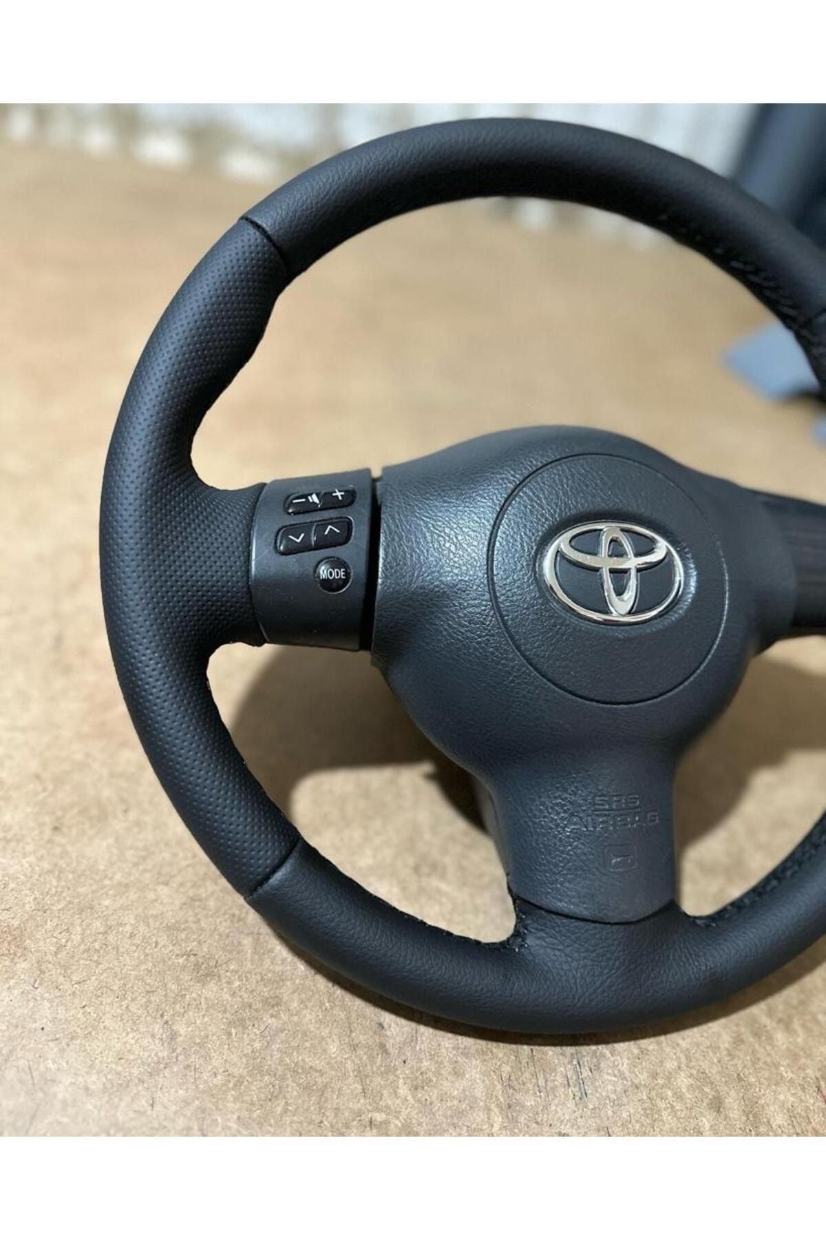 Toyota Corolla 2003-2007 Araca Özel Direksiyon Kılıfı