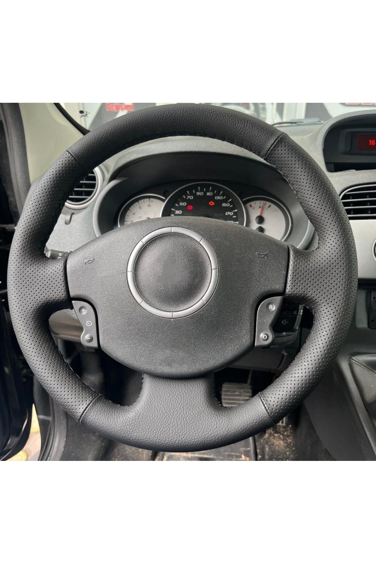 Renault Kangoo Araca Özel Dikmeli Direksiyon Kılıfı(AÇIKLAMAYI OKUYNZ)