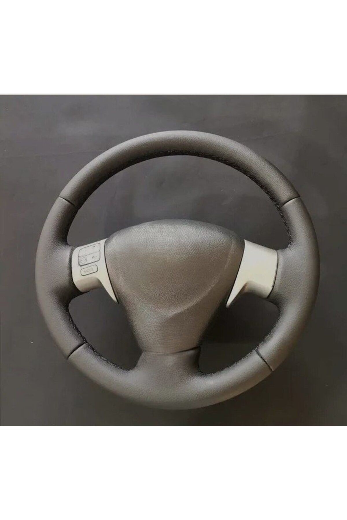 Toyota Corolla 2006-2010 Araca Özel Dikmeli Direksiyon Kılıfı(DÜZ DERİ-SİYAH)açıklamayı Okuyunzuz