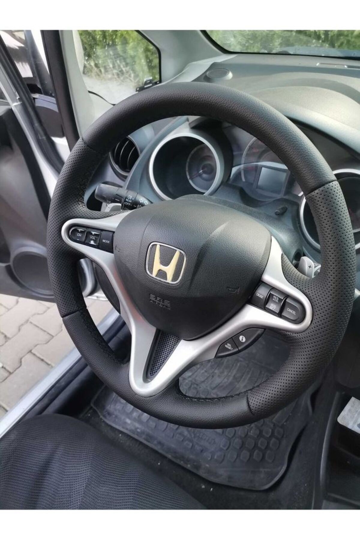 Honda CİTY Araca Özel Direksiyon Kılıfı(SPOR MODEL)AÇIKLAMAYI OKUYUN
