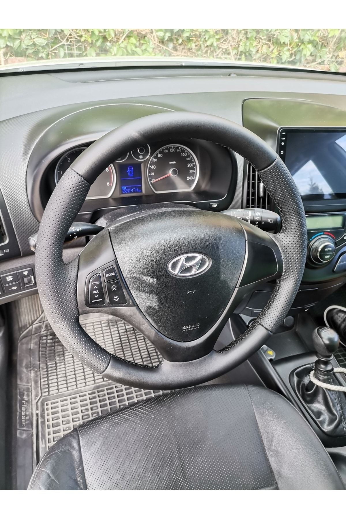 Hyundai I30 Uyumlu Araca Özel Direksiyon Kılıfı