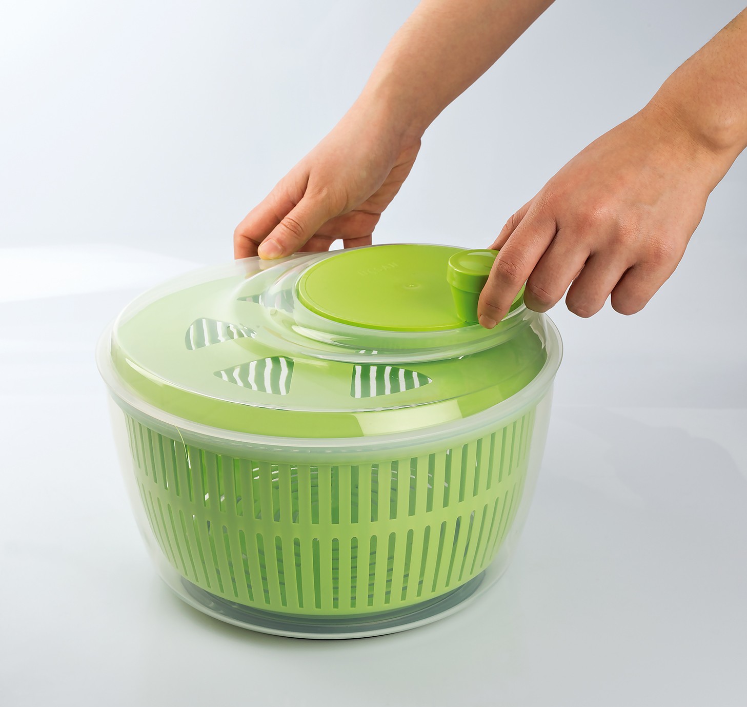 Salad Spinner 5 Liter Vegetable Dryer With Easy-To-Use Non-Slip Base And Large Capacity - MİLLENİUM GREEN