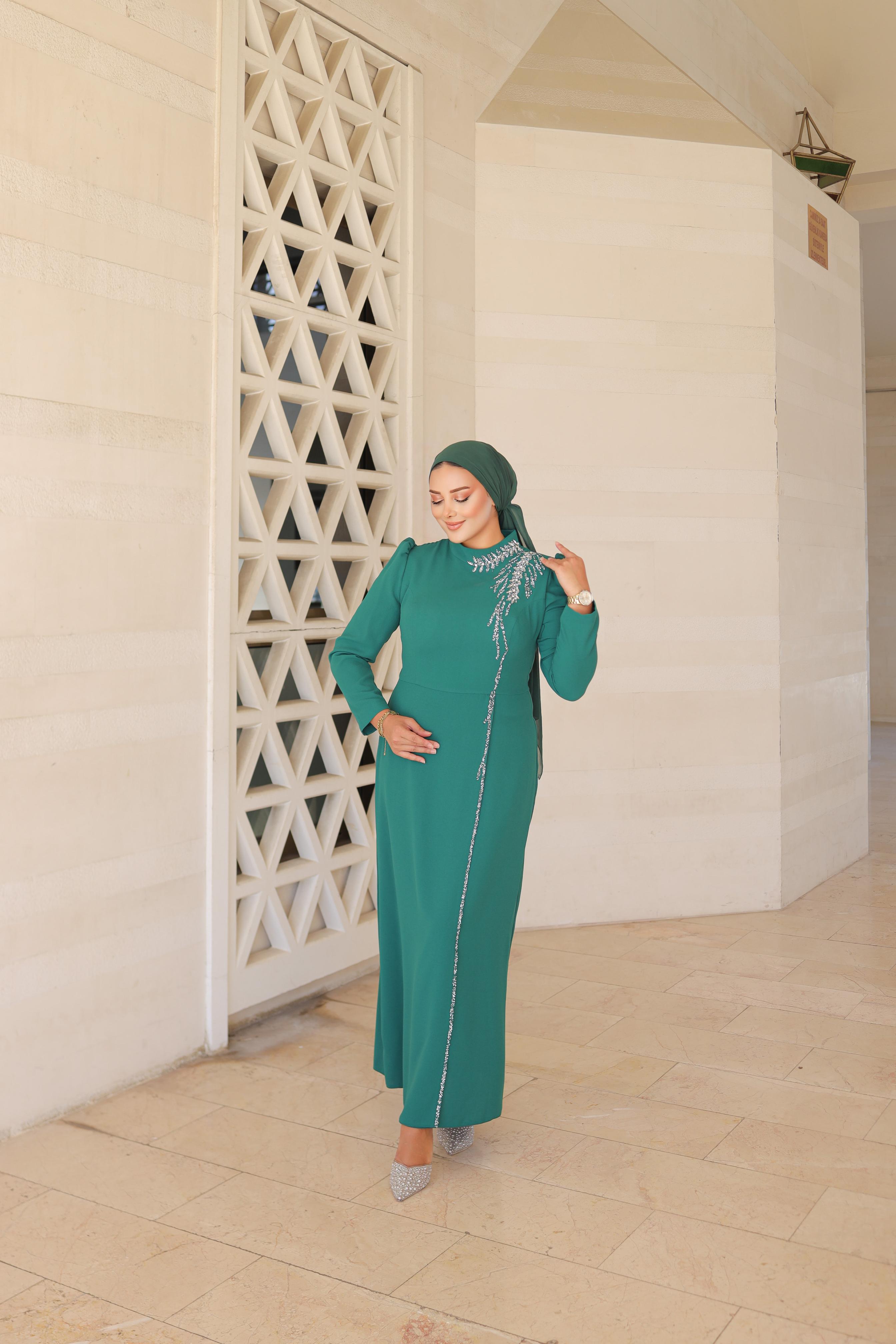 Stone-Embroidered Plus Size Crepe Dress 8287 - Emerald
