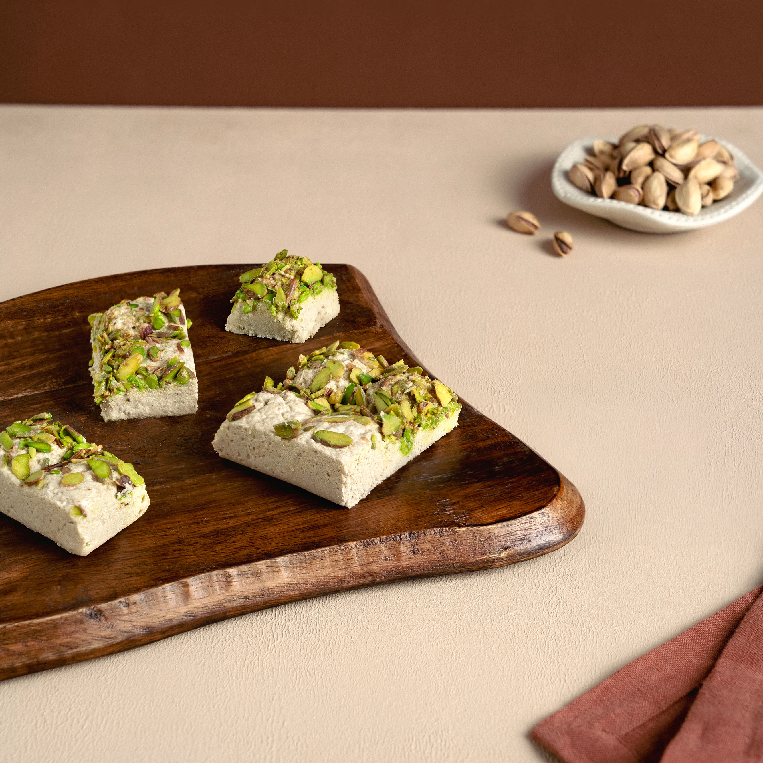 Antep Fıstıklı Tahin Helvası 850 Gr