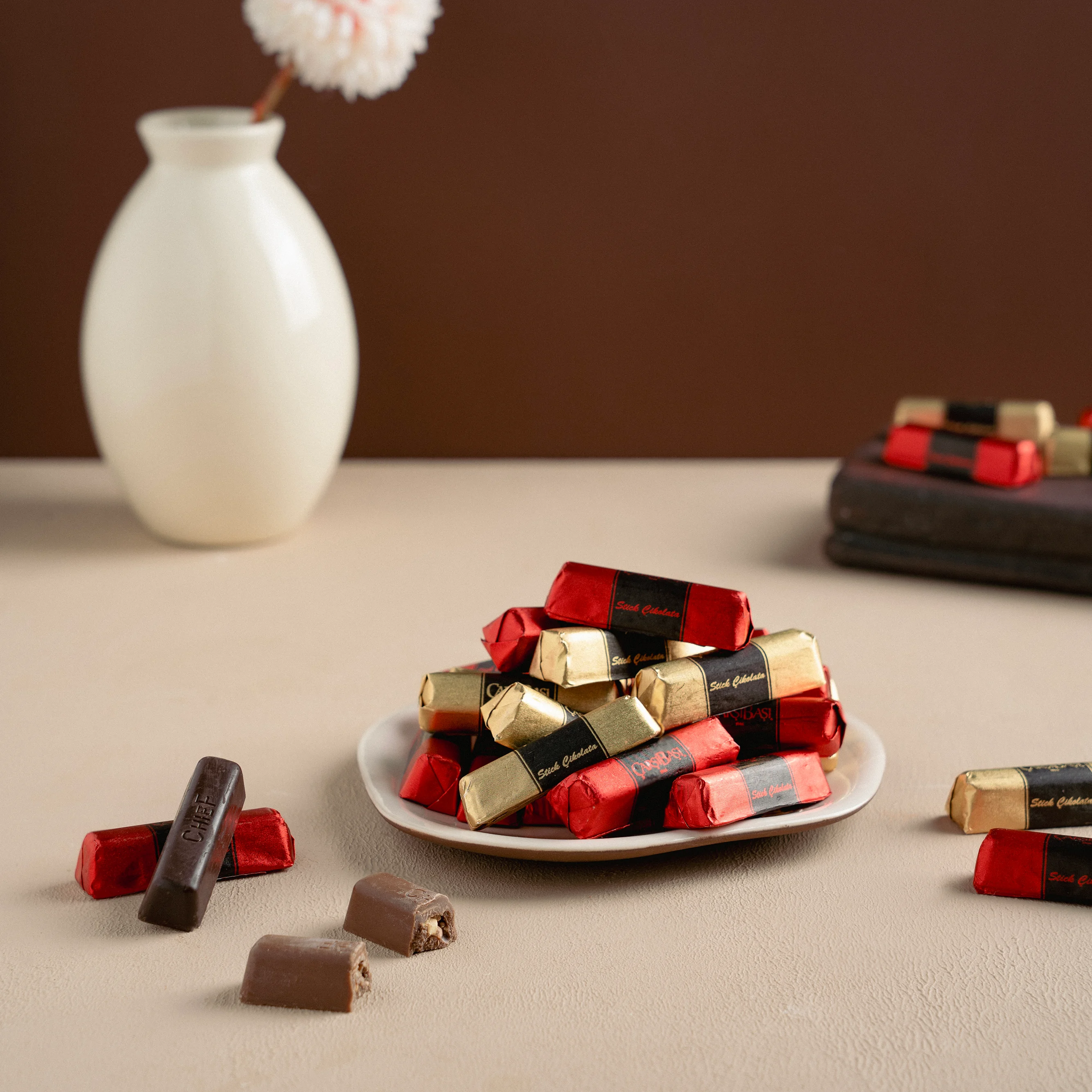 Stick Sütlü Fındıklı ve Bitter Çikolata