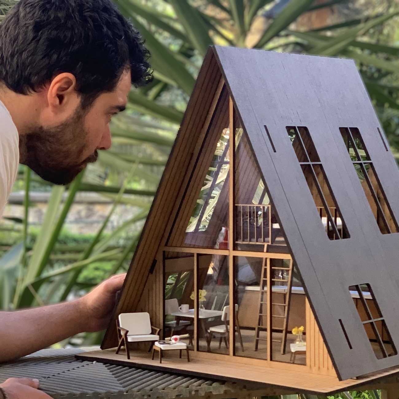 Mobilyalı Ahşap Oyun Evi - Yetişkinler İçin 1:12 Ölçek Modern Dollhouse