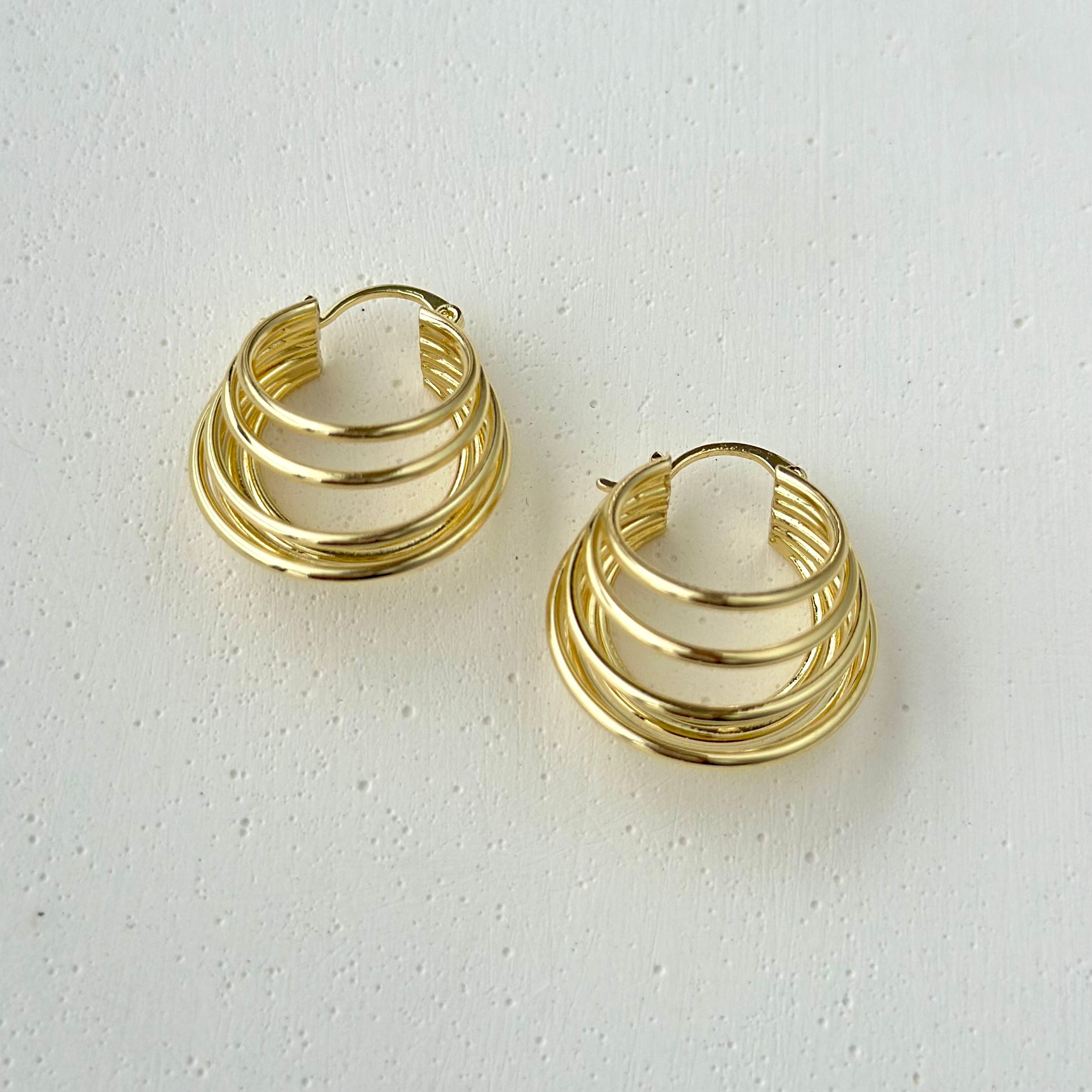 14K ALTIN KAPLAMA MODERN HALKA KÜPE