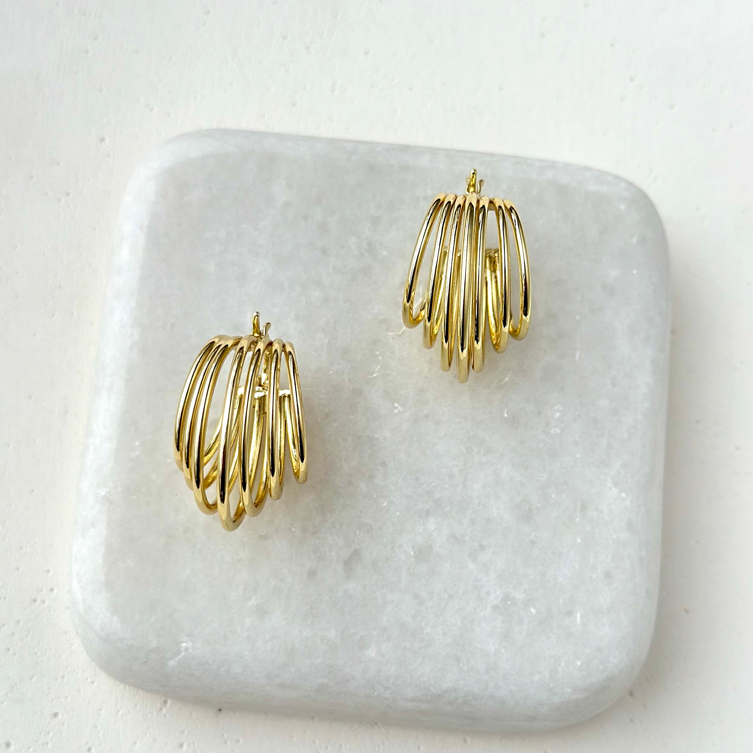 14K ALTIN KAPLAMA MODERN HALKA KÜPE
