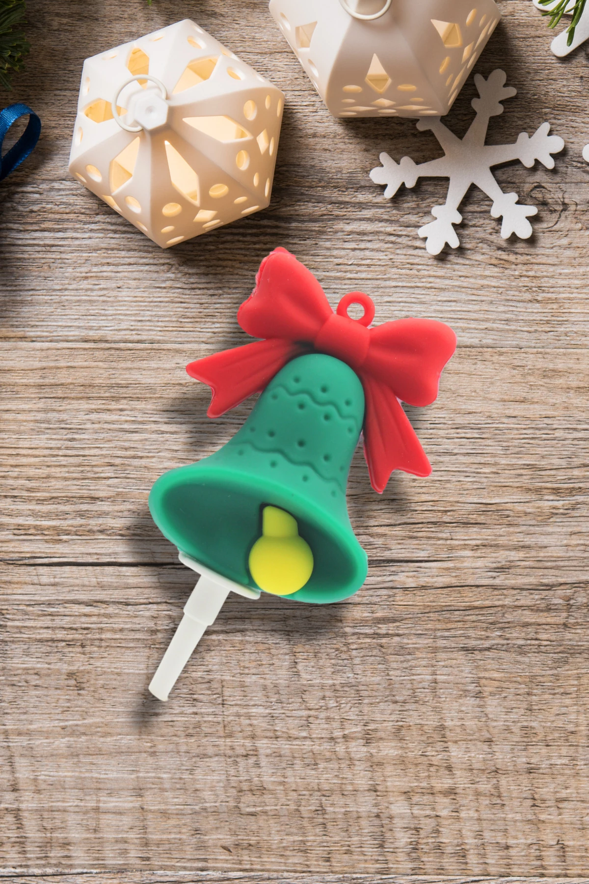 Dekoratif Silikon Pasta Üstü Yılbaşı Süsü 1 Adet Çan (Anahtarlık)