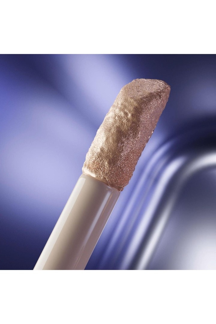 Eye Cream Hydrating Satin Concealer - Göz Kremi Göz Altı Kapatıcısı 64 Medium Light