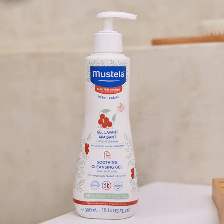 Mustela Soothing Hassas Ciltler için Bebek Şampuanı 300ml- Rahatlatıcı Şampuan