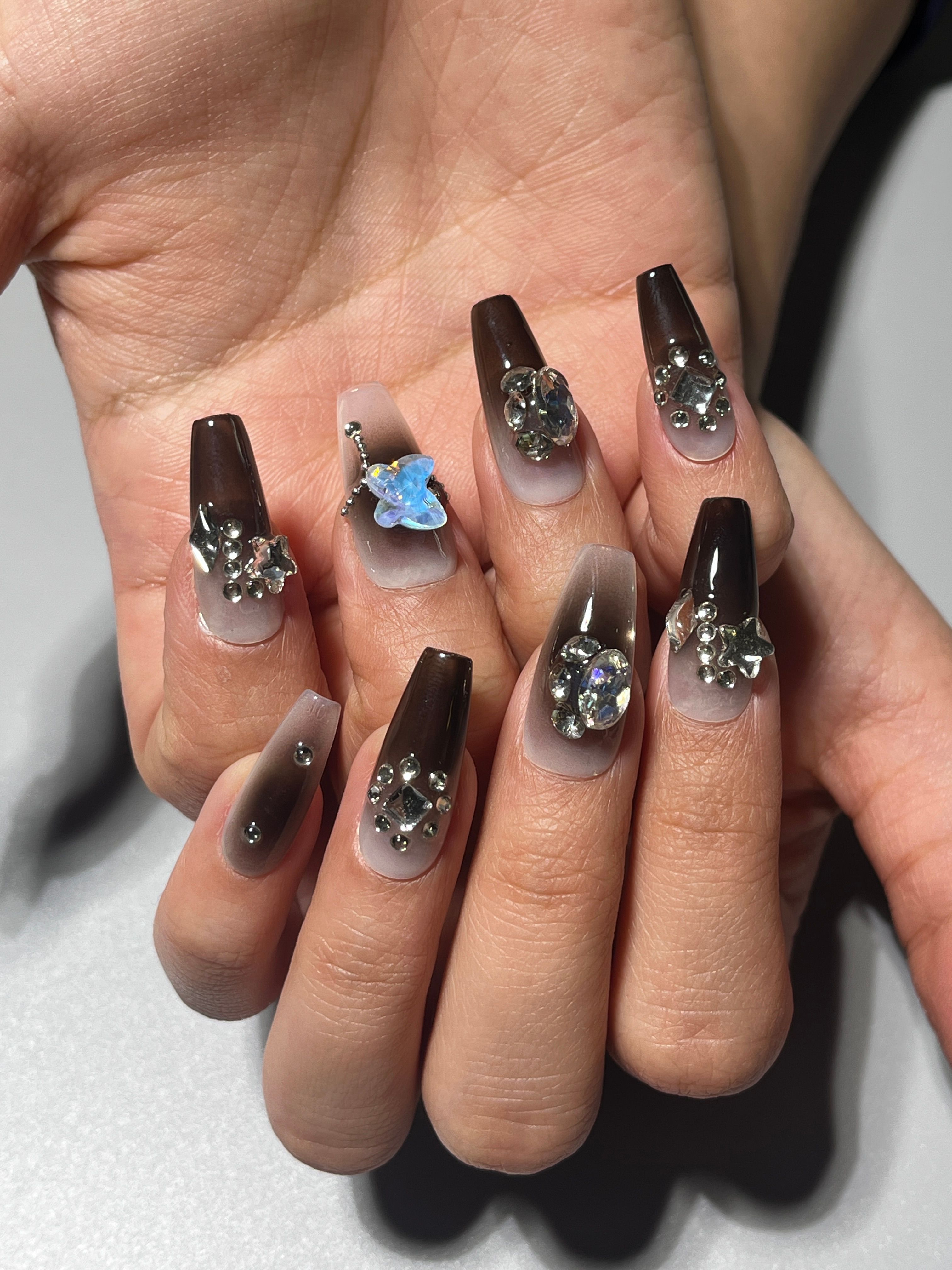 Smoky Butterfly Takma Tırnak
