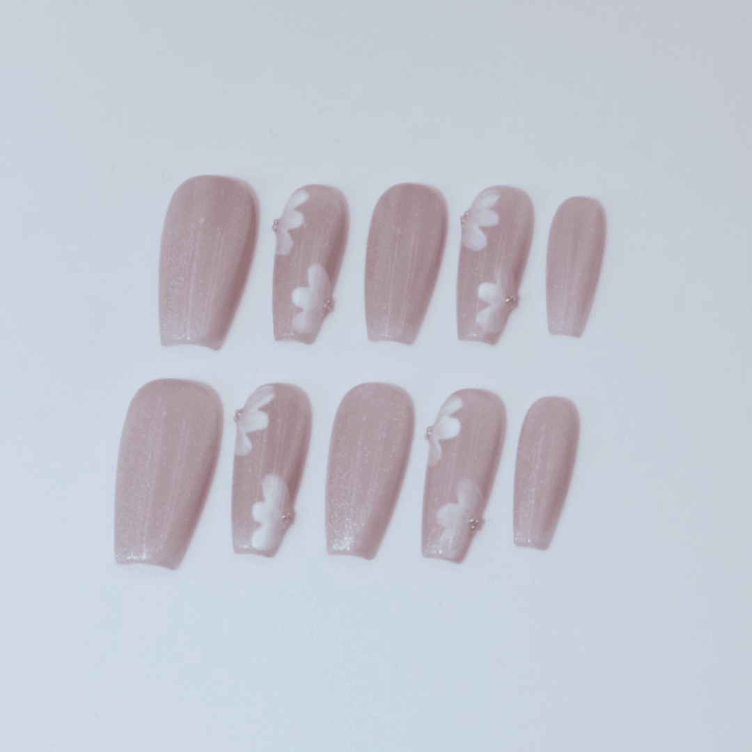 Z015 Pembe Kedi Gözü Çiçekli Takma Tırnak