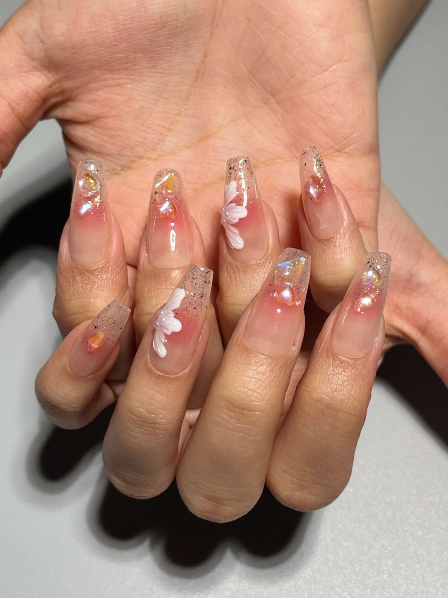D07 Nude Pembe Ombre Simli Taş Takma Tırnak