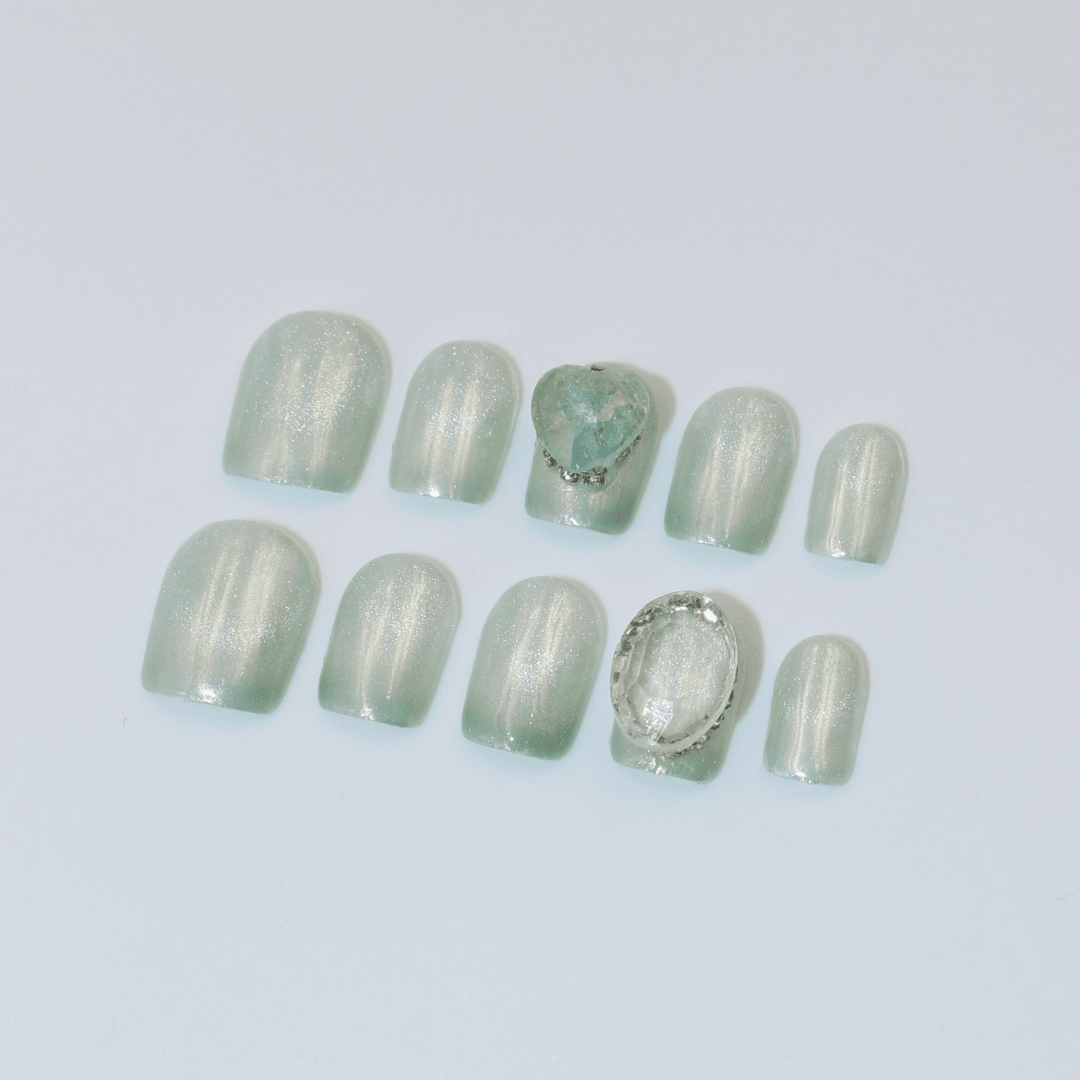 Moonstone Sparkle Takma Tırnak Seti & Aksesuarı