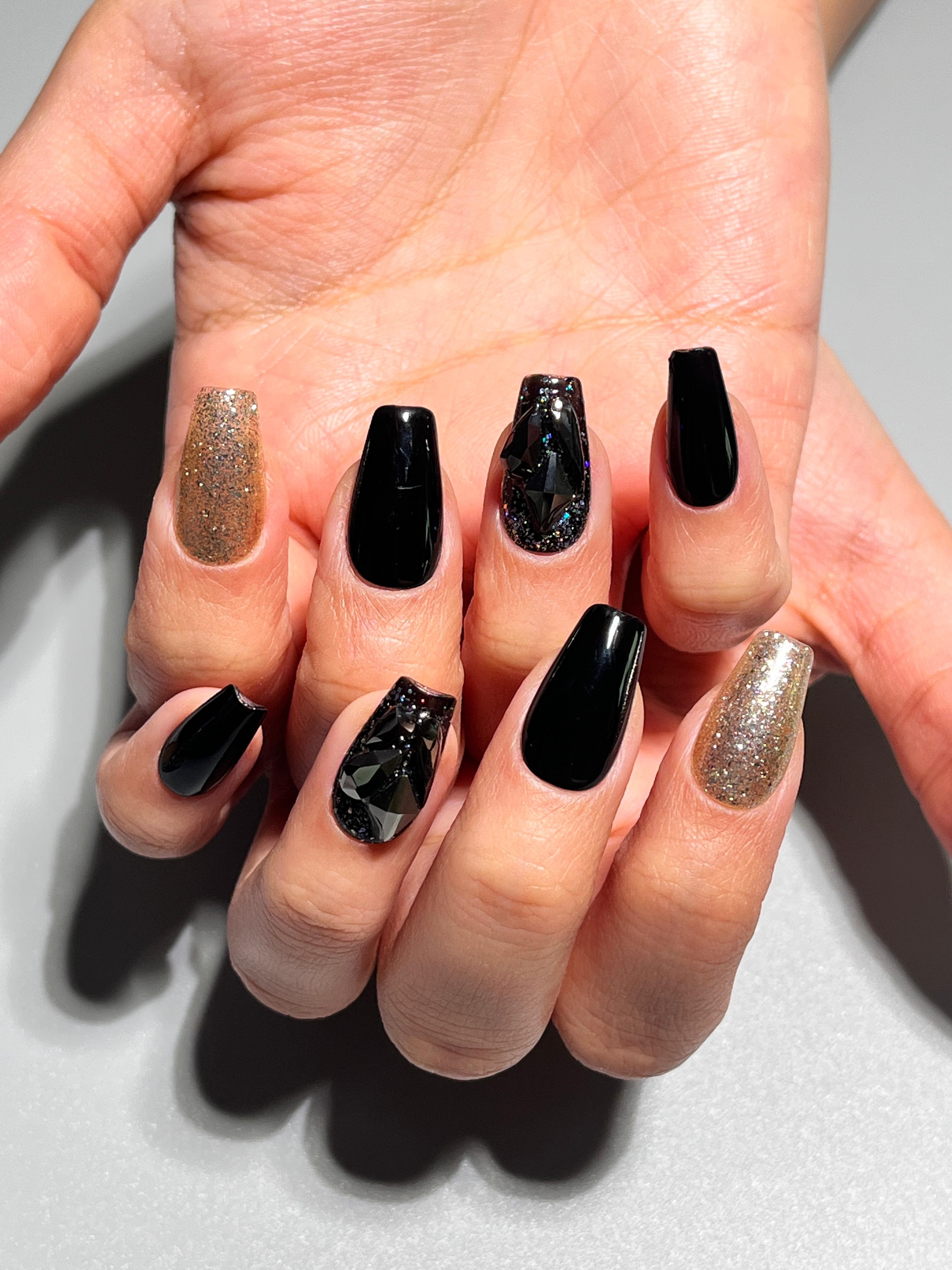 Black Gem Takma Tırnak