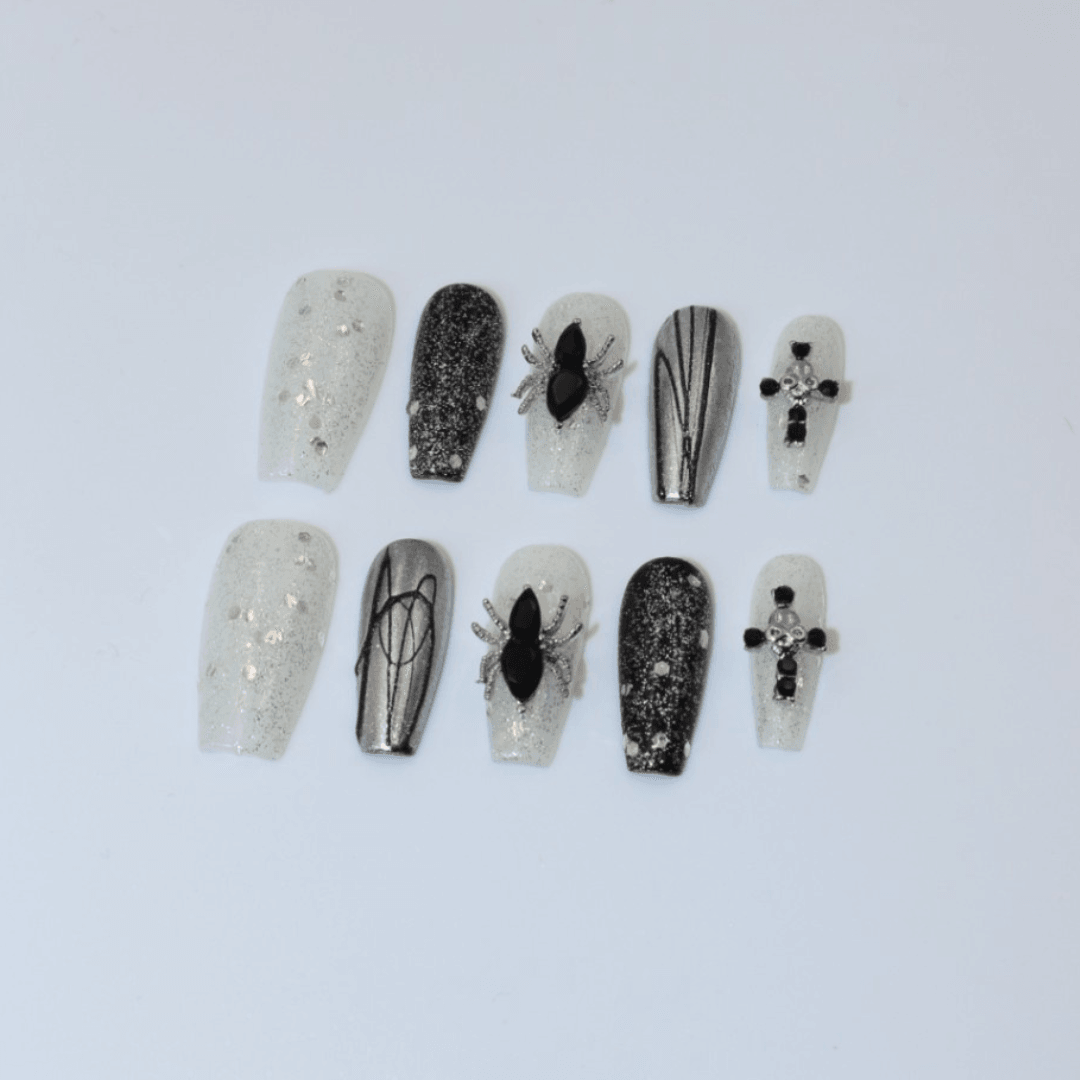 Glam Spiders Takma Tırnak Seti & Aksesuarı