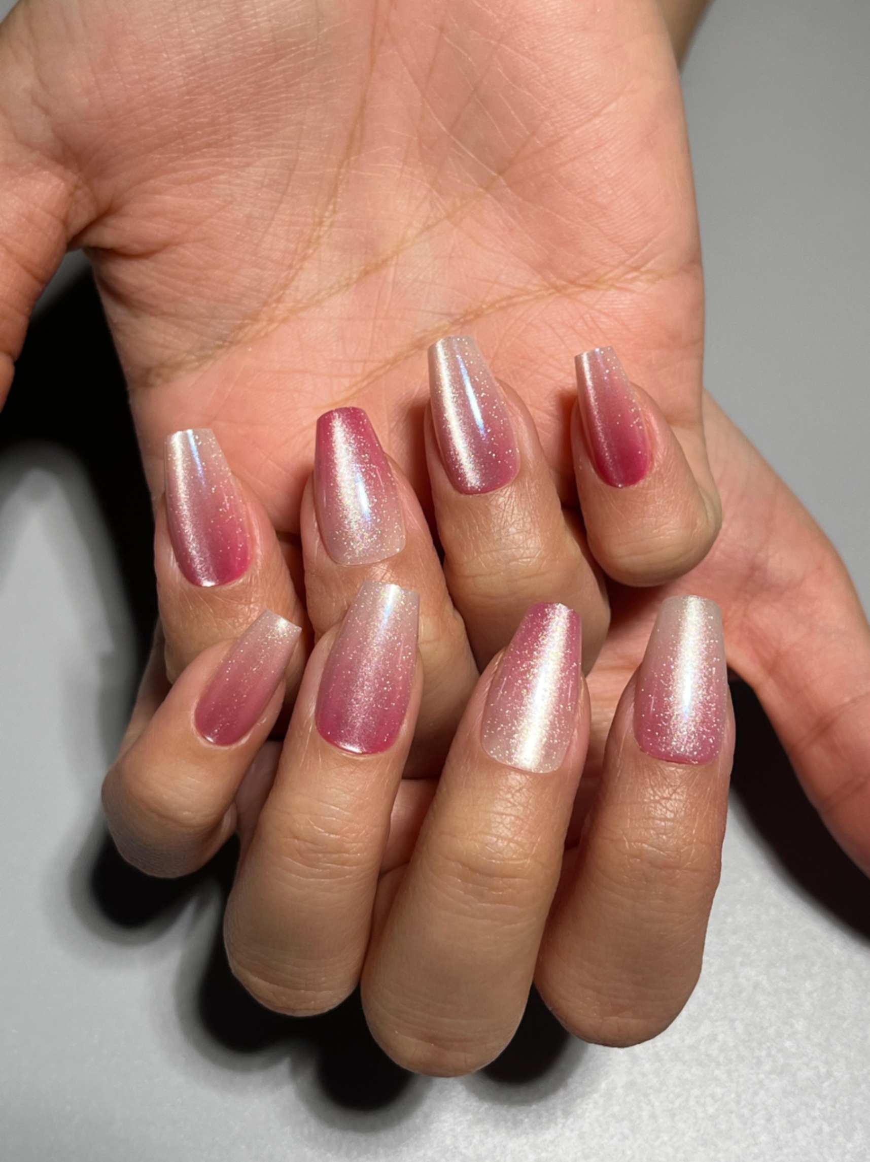 061 Kedi Gözlü Pembe Ombre Takma Tırnak