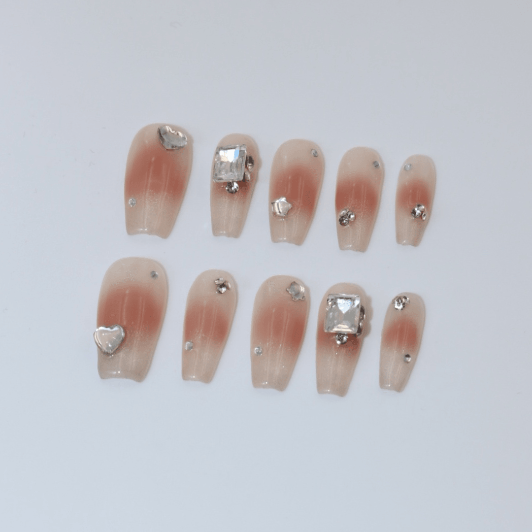 Blushing Diamonds Takma Tırnak Seti & Aksesuarı