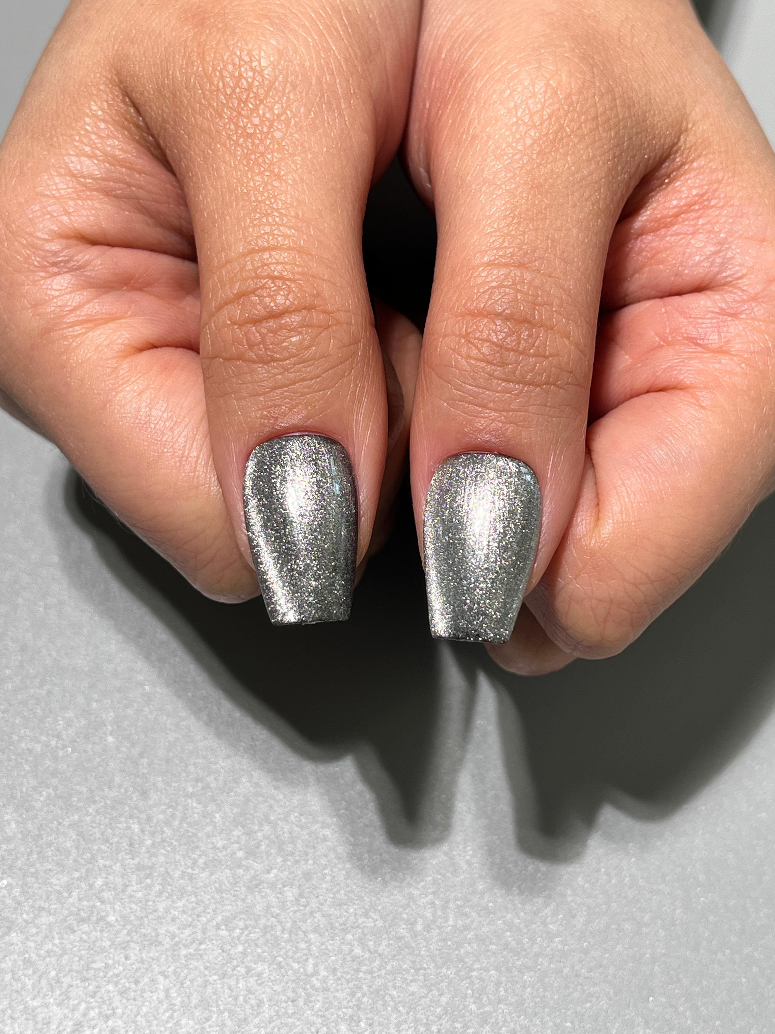 Shimmering Steel Takma Tırnak Seti & Aksesuarı